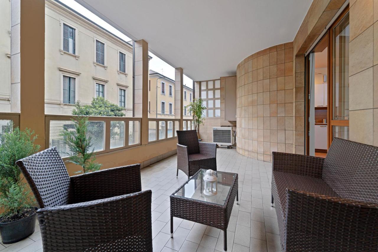 Best Way Rent - Appartamento Con Terrazzo Zona Sempione 米兰 外观 照片