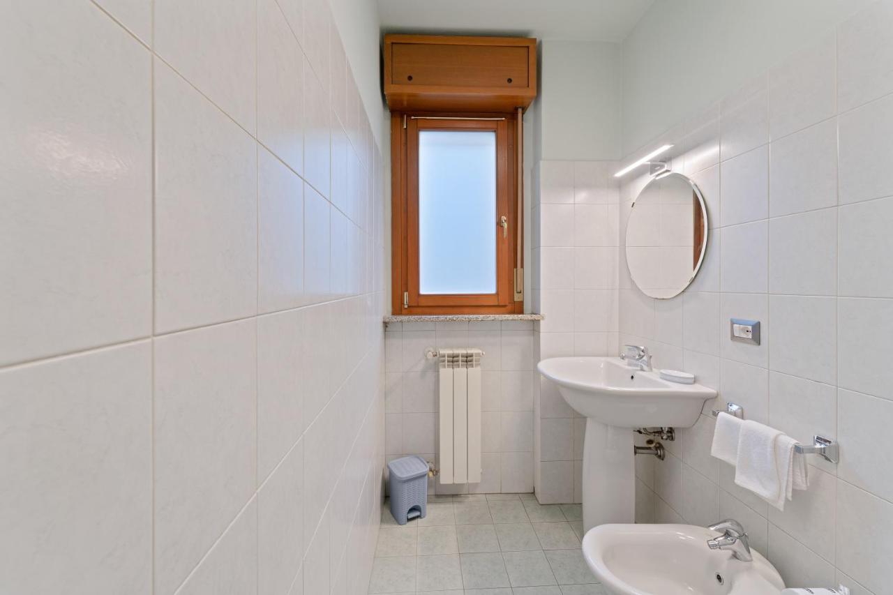 Best Way Rent - Appartamento Con Terrazzo Zona Sempione 米兰 外观 照片