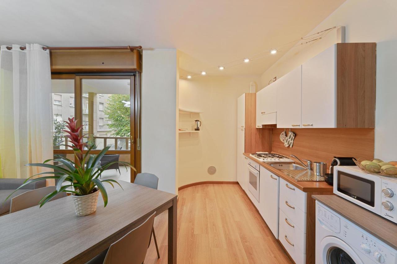 Best Way Rent - Appartamento Con Terrazzo Zona Sempione 米兰 外观 照片